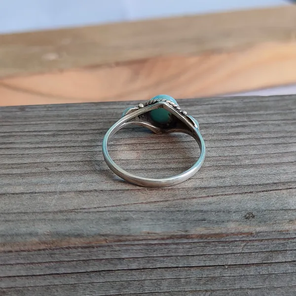 Silver_&_Skyblue_Sterling_Silver_925_Premium_&_Elegant_Designer_Ring_For_Girls_&_Women
