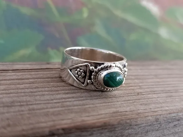 Silver_&_Grey_&_Green_Sterling_Silver_925_Premium_&_Elegant_Minimal_Ring_For_Girls_&_Women