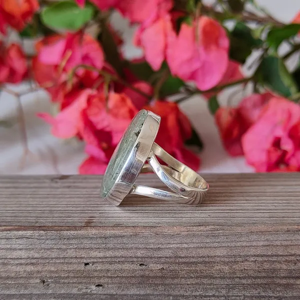 Silver_&_Green_Sterling_Silver_925_Premium_&_Elegant_Boho_Ring_For_Girls_&_Women