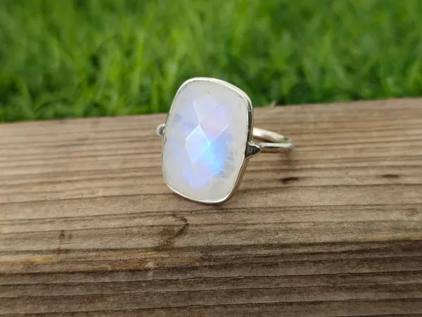 Silver_&_Multicolor_Sterling_Silver_925_Premium_&_Elegant_Minimal_Ring_For_Girls_&_Women