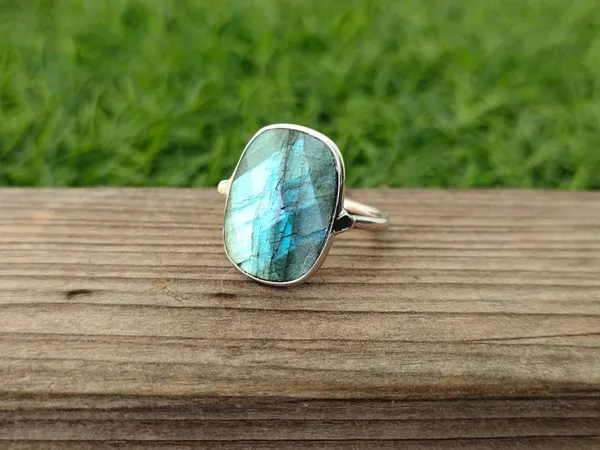 Silver_&_Blue_Sterling_Silver_925_Premium_&_Elegant_Minimal_Ring_For_Girls_&_Women