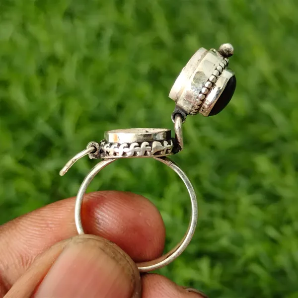 Silver_&_Black_Sterling_Silver_925_Premium_&_Elegant_Designer_Ring_For_Girls_&_Women
