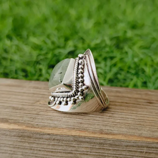 Silver_&_Green_Sterling_Silver_925_Premium_&_Elegant_Statement_Ring_For_Girls_&_Women