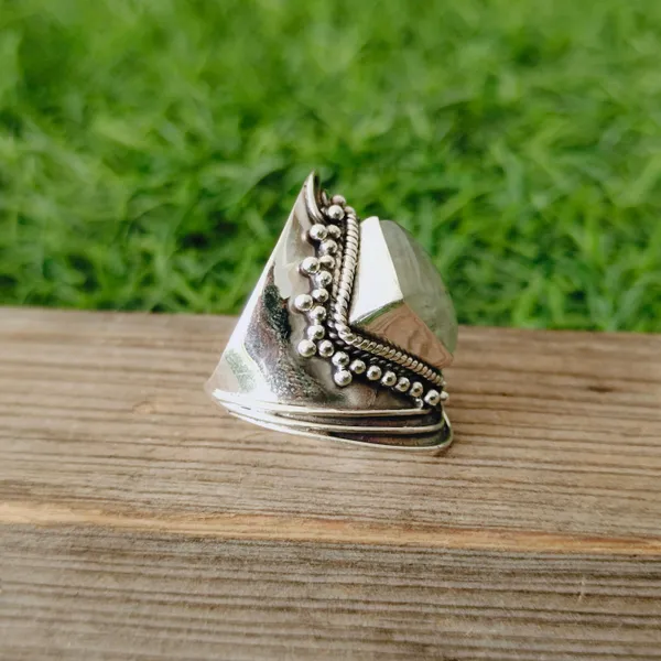Silver_&_Green_Sterling_Silver_925_Premium_&_Elegant_Statement_Ring_For_Girls_&_Women