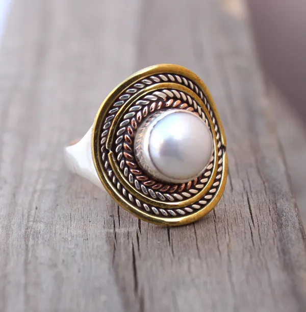 Silver_&_White_Sterling_Silver_925_Premium_&_Elegant_Boho_Ring_For_Girls_&_Women