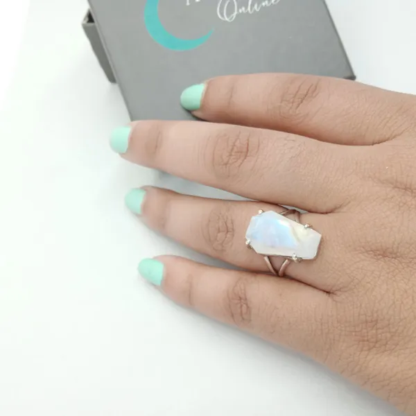 Silver_&_Multicolor_Sterling_Silver_925_Premium_&_Elegant_Minimal_Ring_For_Girls_&_Women