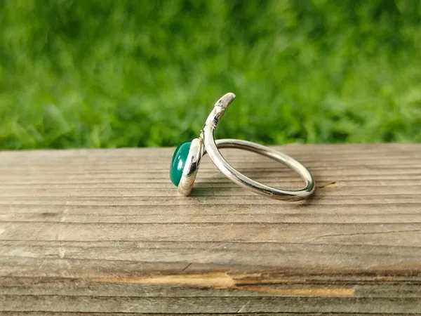 Silver_&_Green_Sterling_Silver_925_Premium_&_Elegant_Boho_Ring_For_Girls_&_Women