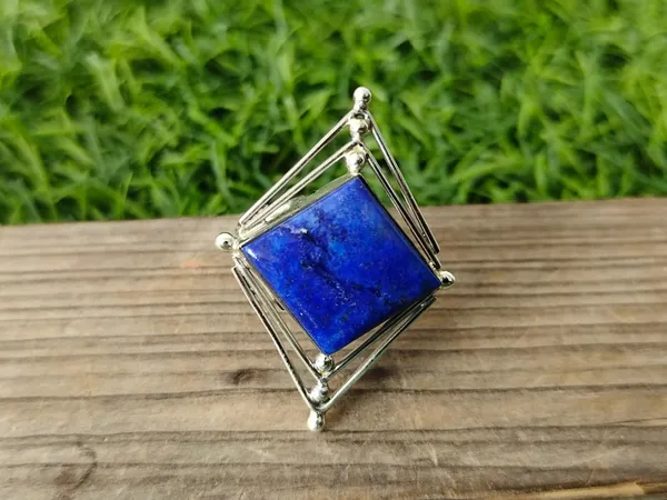 Silver_&_Blue_Sterling_Silver_925_Premium_&_Elegant_Designer_Ring_For_Girls_&_Women