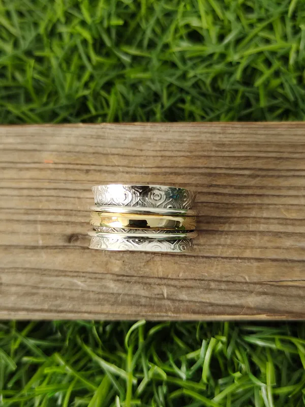 Silver_&_Silver_Sterling_Silver_925_Premium_&_Elegant_Handmade_Ring_For_Girls_&_Women