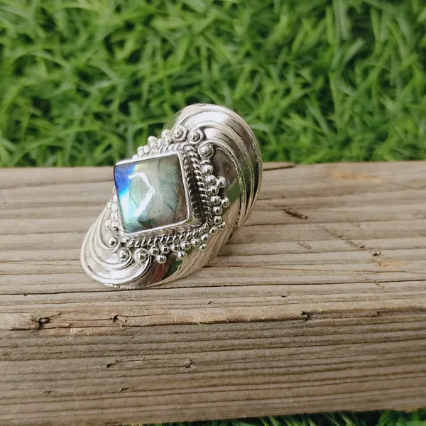 Silver_&_Blue_Sterling_Silver_925_Premium_&_Elegant_Minimal_Ring_For_Girls_&_Women