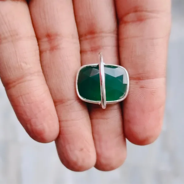 Silver_&_Green_Sterling_Silver_925_Premium_&_Elegant_Handmade_Ring_For_Girls_&_Women