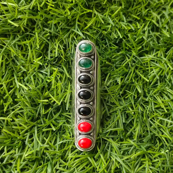 Silver_&_Black_Red_Green_Sterling_Silver_925_Premium_&_Elegant_Minimal_Ring_For_Girls_&_Women