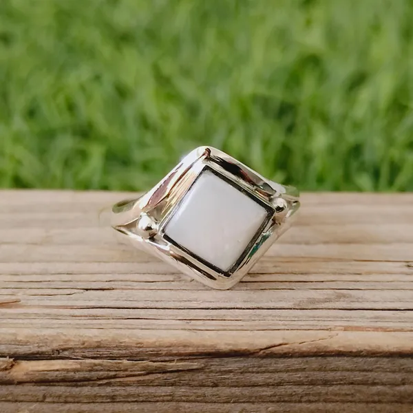 Silver_&_White_Sterling_Silver_925_Premium_&_Elegant_Boho_Ring_For_Girls_&_Women