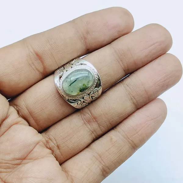 Silver_&_Green_Sterling_Silver_925_Premium_&_Elegant_Statement_Ring_For_Girls_&_Women