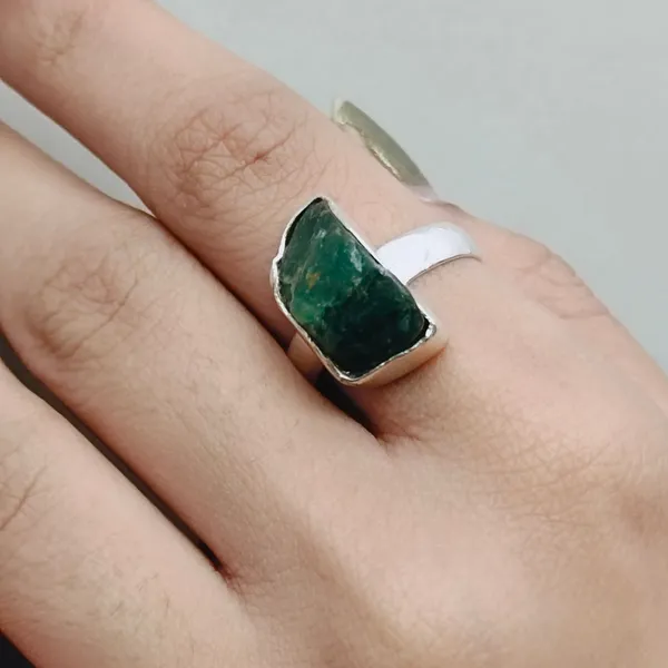 Silver_&_Green_Sterling_Silver_925_Premium_&_Elegant_Boho_Ring_For_Girls_&_Women
