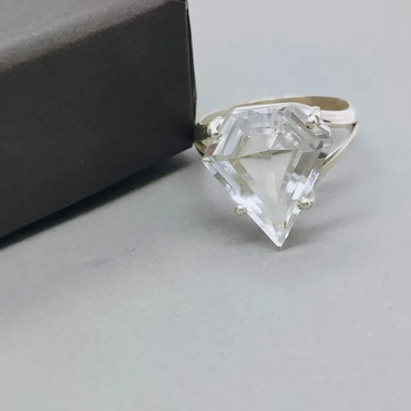 Silver_&_Transparent_Sterling_Silver_925_Premium_&_Elegant_Minimal_Ring_For_Girls_&_Women