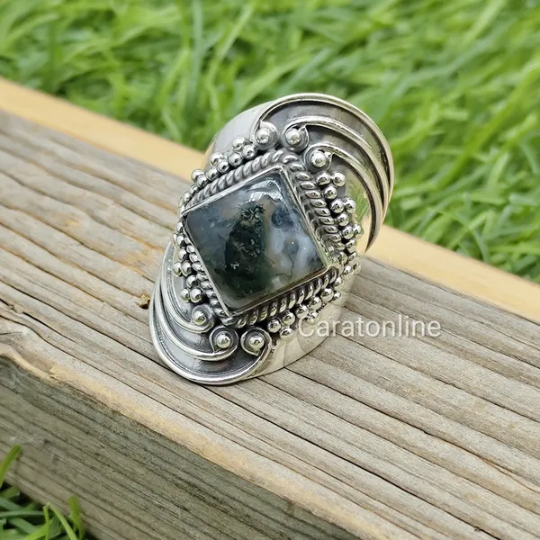 Silver_&_Green_Sterling_Silver_925_Premium_&_Elegant_Statement_Ring_For_Girls_&_Women