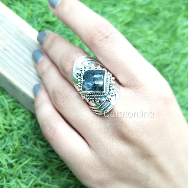 Silver_&_Green_Sterling_Silver_925_Premium_&_Elegant_Statement_Ring_For_Girls_&_Women