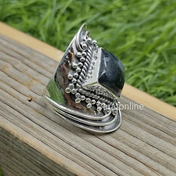 Silver_&_Green_Sterling_Silver_925_Premium_&_Elegant_Statement_Ring_For_Girls_&_Women