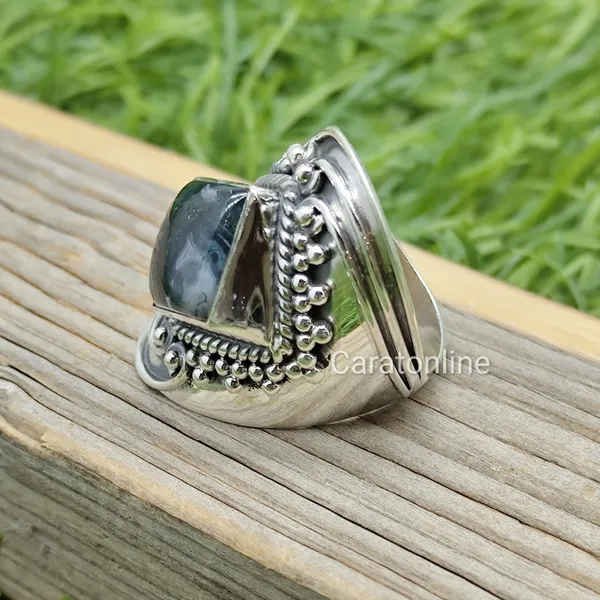 Silver_&_Green_Sterling_Silver_925_Premium_&_Elegant_Statement_Ring_For_Girls_&_Women