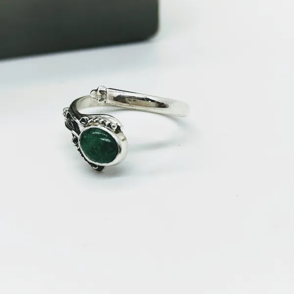 Silver_&_Green_Sterling_Silver_925_Premium_&_Elegant_Statement_Ring_For_Girls_&_Women