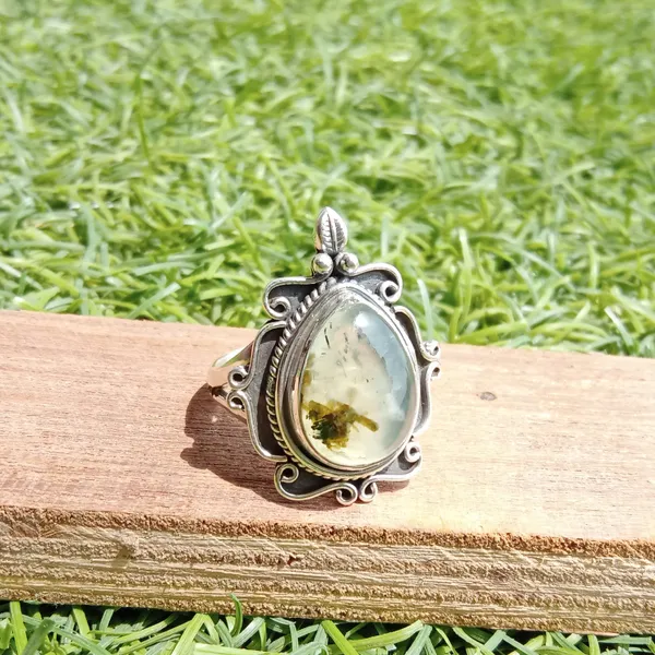 Silver_&_Green_Sterling_Silver_925_Premium_&_Elegant_Statement_Ring_For_Girls_&_Women