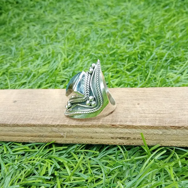 Silver_&_Blue_Sterling_Silver_925_Premium_&_Elegant_Designer_Ring_For_Girls_&_Women
