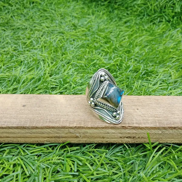 Silver_&_Blue_Sterling_Silver_925_Premium_&_Elegant_Designer_Ring_For_Girls_&_Women