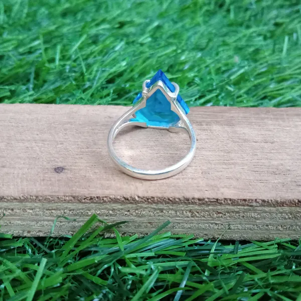 Silver_&_Blue_Sterling_Silver_925_Premium_&_Elegant_Designer_Ring_For_Girls_&_Women