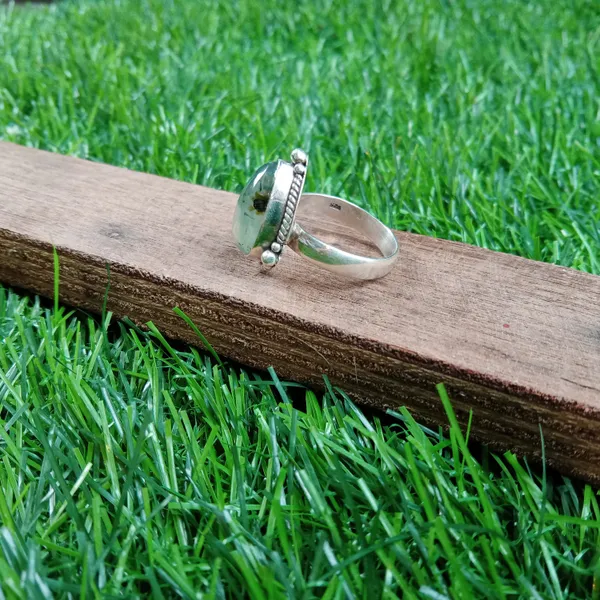 Silver_&_Green_Sterling_Silver_925_Premium_&_Elegant_Statement_Ring_For_Girls_&_Women