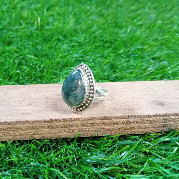Silver_&_Green_Sterling_Silver_925_Premium_&_Elegant_Designer_Ring_For_Girls_&_Women