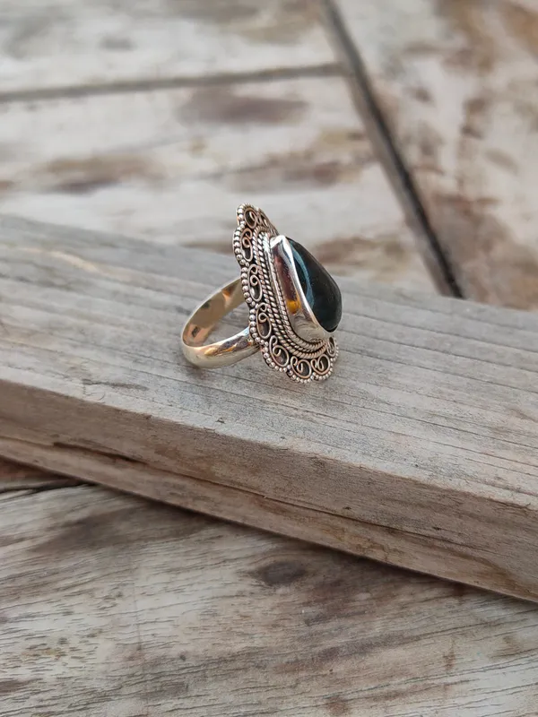 Silver_&_Green_Sterling_Silver_925_Premium_&_Elegant_Boho_Ring_For_Girls_&_Women