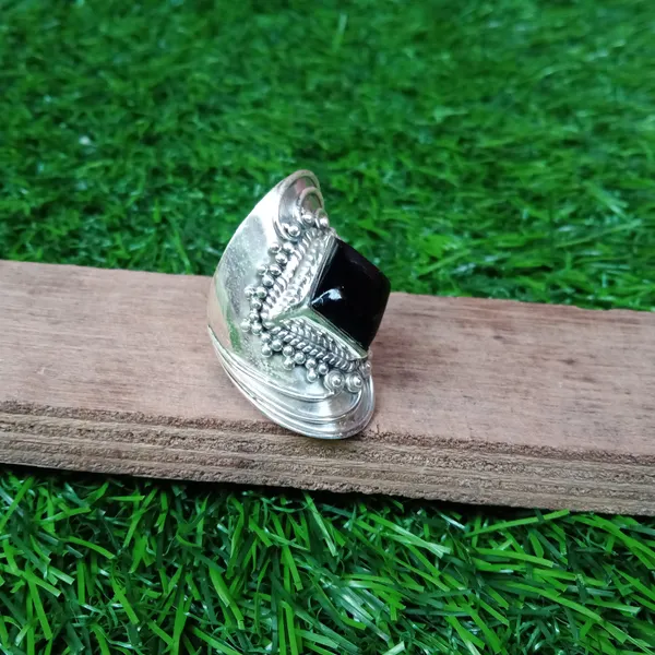 Silver_&_Black_Sterling_Silver_925_Premium_&_Elegant_Statement_Ring_For_Girls_&_Women