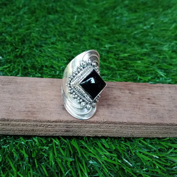 Silver_&_Black_Sterling_Silver_925_Premium_&_Elegant_Statement_Ring_For_Girls_&_Women