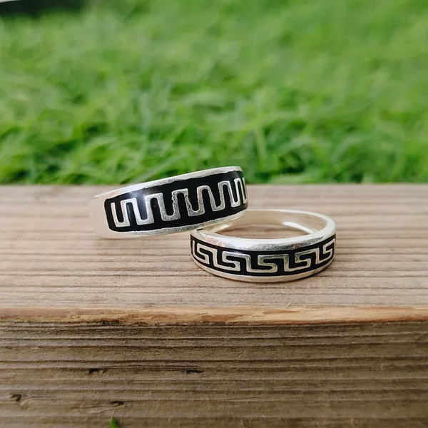 Silver_&_Silver_Sterling_Silver_925_Premium_&_Elegant_Designer_Ring_For_Girls_&_Women