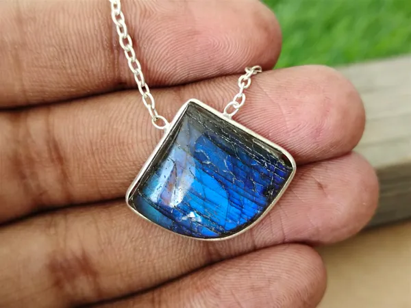 Silver_&_Blue_Sterling_Silver_925_Premium_&_Elegant_Boho_Necklace_For_Girls_&_Women