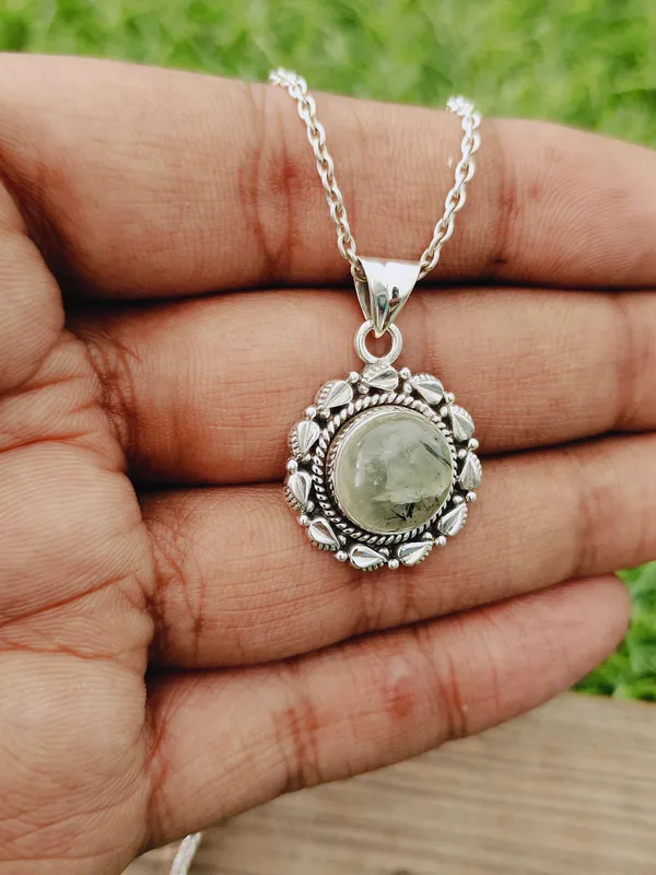 Silver_&_Green_Sterling_Silver_925_Premium_&_Elegant_Boho_Pendant_For_Girls_&_Women