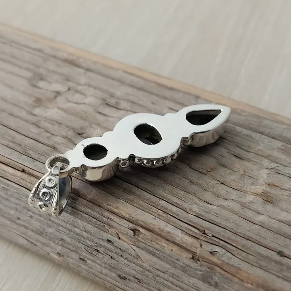 Silver_&_Black_Sterling_Silver_925_Premium_&_Elegant_Boho_Pendant_For_Girls_&_Women