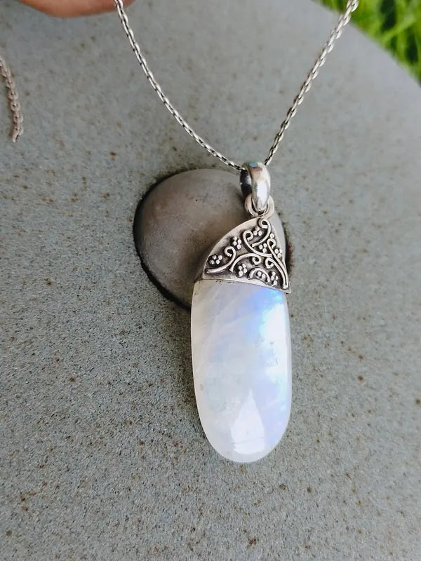 Silver_&_Multicolor_Sterling_Silver_925_Premium_&_Elegant_Boho_Pendant_For_Girls_&_Women