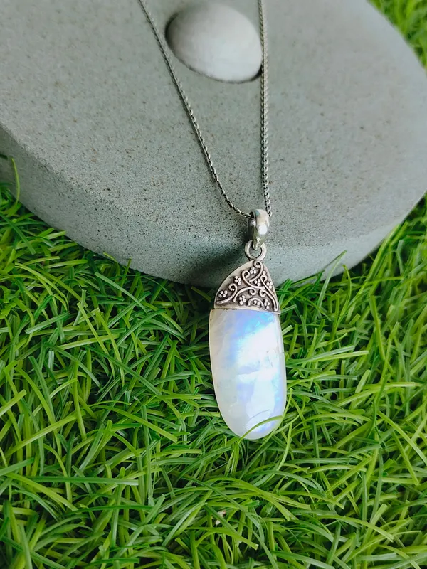 Silver_&_Multicolor_Sterling_Silver_925_Premium_&_Elegant_Boho_Pendant_For_Girls_&_Women