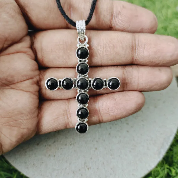 Silver_&_Black_Sterling_Silver_925_Premium_&_Elegant_Designer_Pendant_For_Girls_&_Women