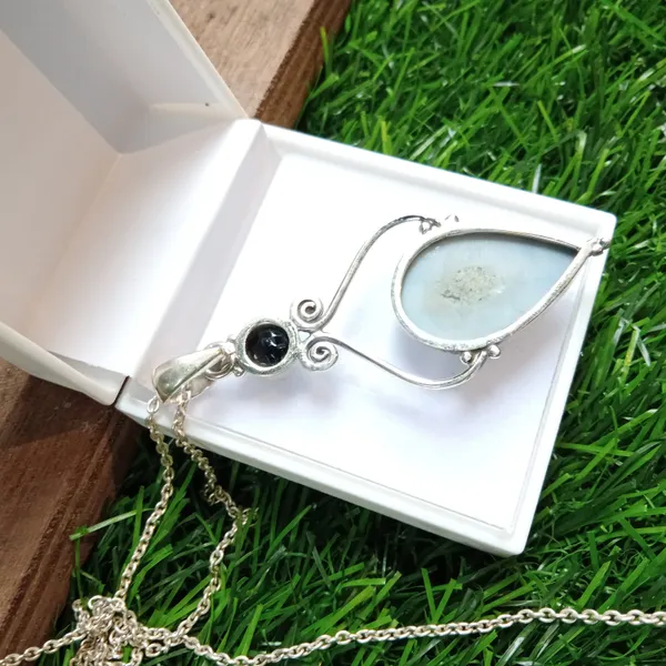 Silver_&_Blue_Sterling_Silver_925_Premium_&_Elegant_Handmade_Pendant_For_Girls_&_Women