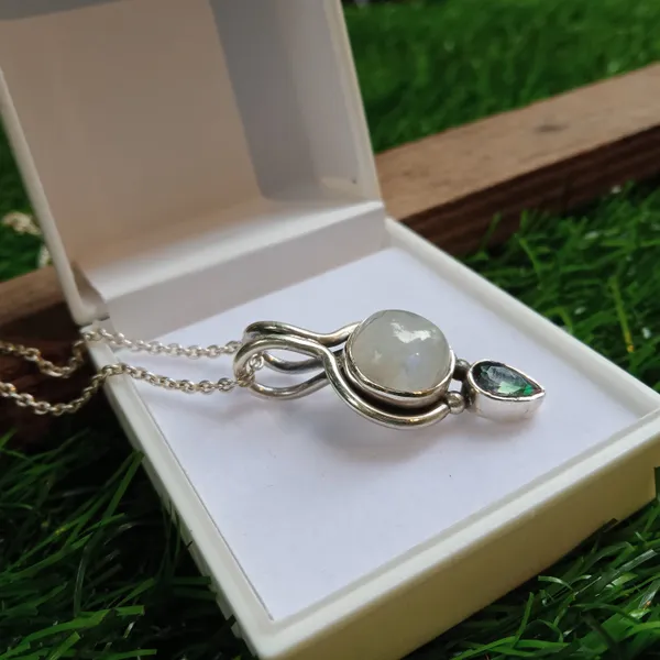Silver_Sterling_Silver_925_Premium_&_Elegant_Handmade_Pendant_For_Girls_&_Women