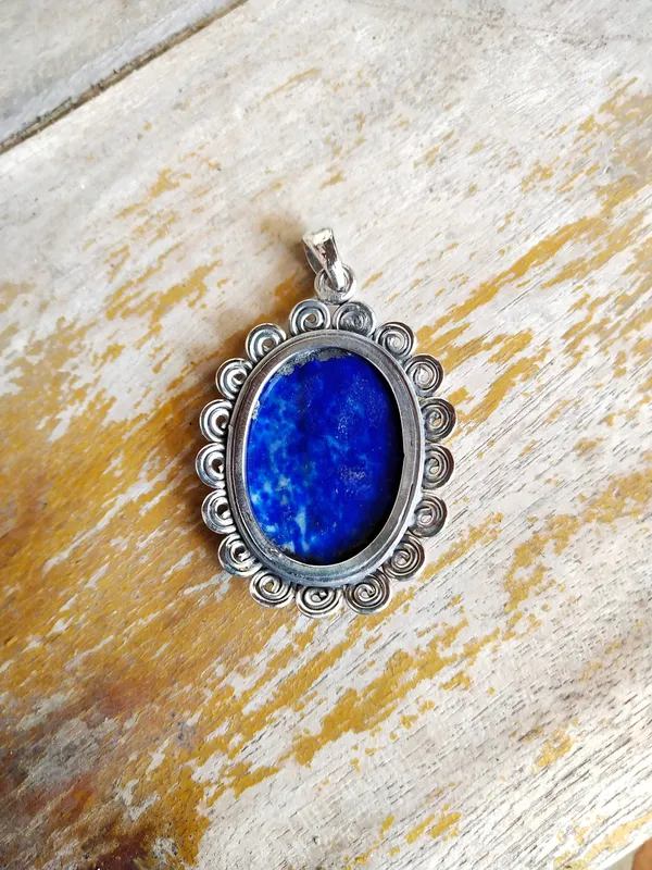 Silver_&_Blue_Sterling_Silver_925_Premium_&_Elegant_Boho_Pendant_For_Girls_&_Women