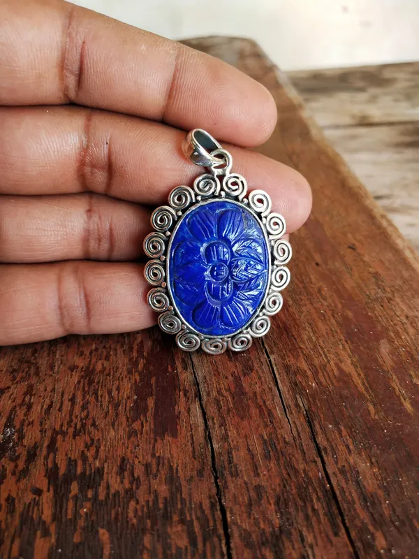 Silver_&_Blue_Sterling_Silver_925_Premium_&_Elegant_Boho_Pendant_For_Girls_&_Women