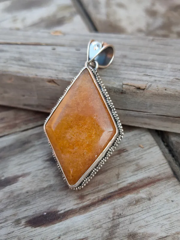 Silver_&_Blue_Sterling_Silver_925_Premium_&_Elegant_Boho_Pendant_For_Girls_&_Women