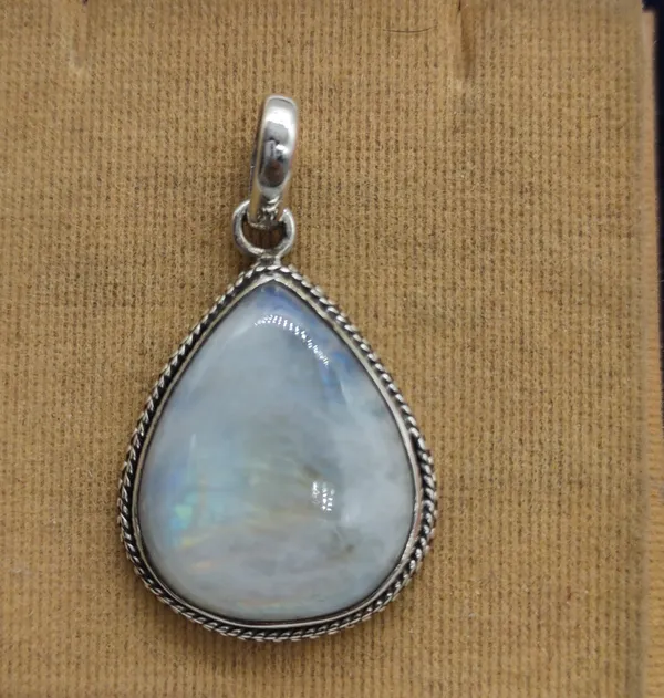 Silver_&_White_With_Blue_Sterling_Silver_925_Premium_&_Elegant_Boho_Pendant_For_Girls_&_Women