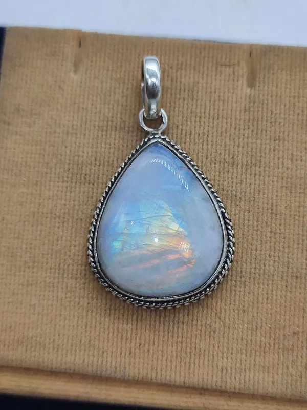Silver_&_White_With_Blue_Sterling_Silver_925_Premium_&_Elegant_Boho_Pendant_For_Girls_&_Women