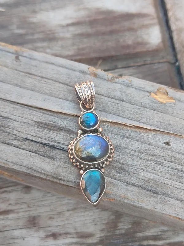 Silver_&_Grey_Sterling_Silver_925_Premium_&_Elegant_Boho_Pendant_For_Girls_&_Women