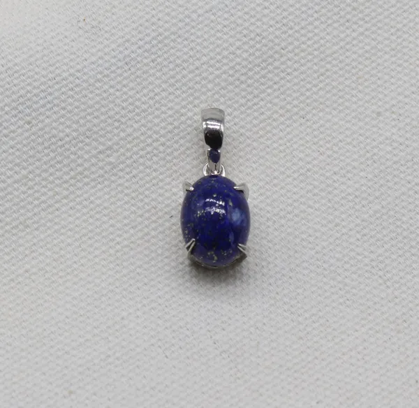 Silver_&_Blue_Sterling_Silver_925_Premium_&_Elegant_Handmade_Pendant_For_Girls_&_Women